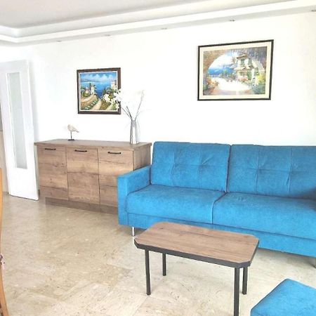 Appartement Bord De Mer Avec Garage Menton Exterior photo